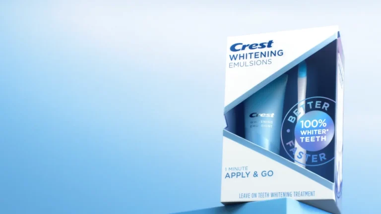 crest-whitening-emulsions-03